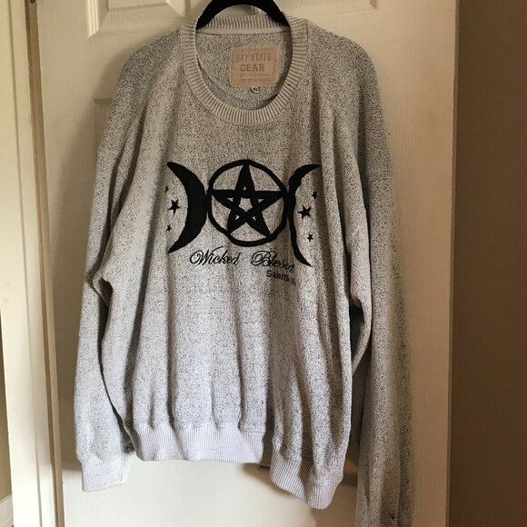 Wicked Blessed Sweater XL Salem Massachussets Pagan Halloween - Picture 1 of 6